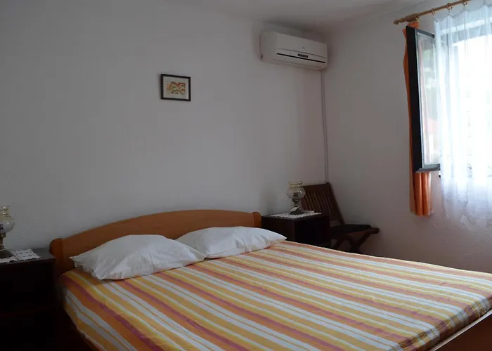 Ljilja Apartmán *