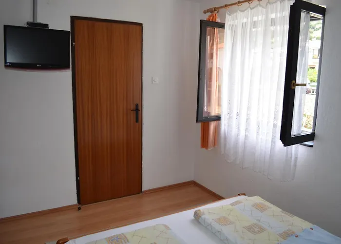 Ljilja Apartmán *